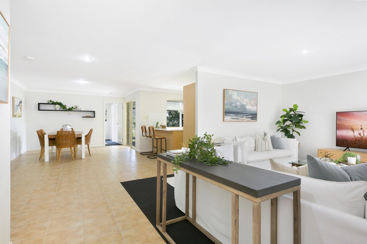 2 Cowell Drive Burleigh Heads 4