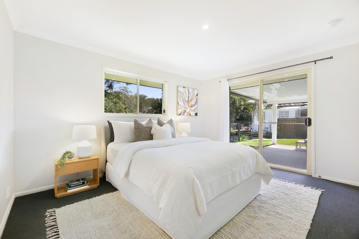 2 Cowell Drive Burleigh Heads 11