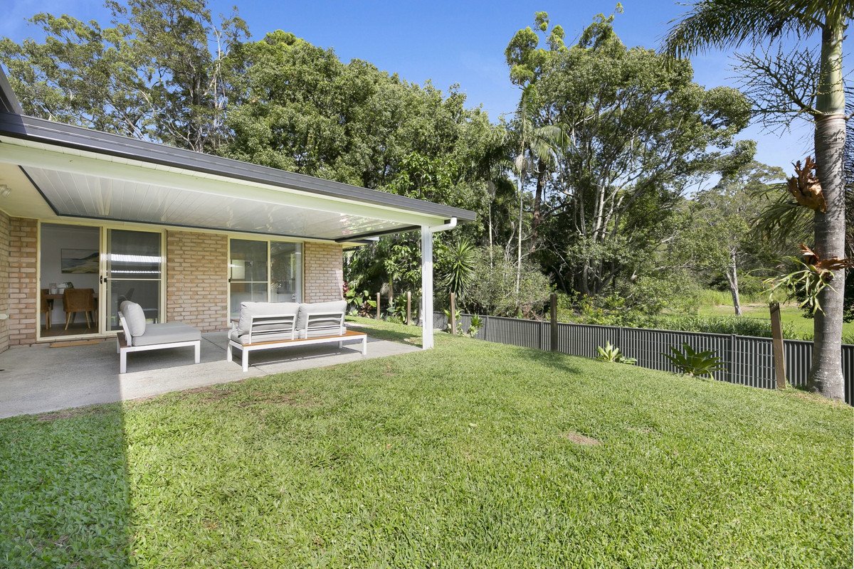 2 Cowell Drive Burleigh Heads 23