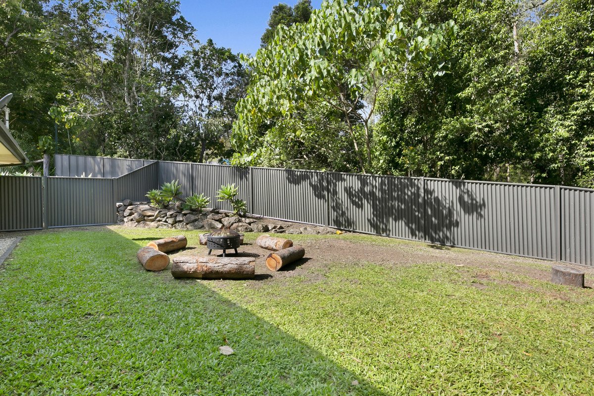 2 Cowell Drive Burleigh Heads 24