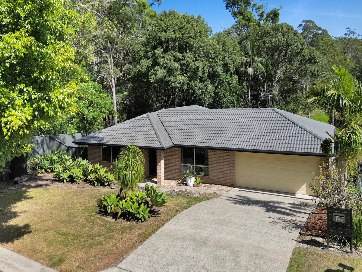 2 Cowell Drive Burleigh Heads 28