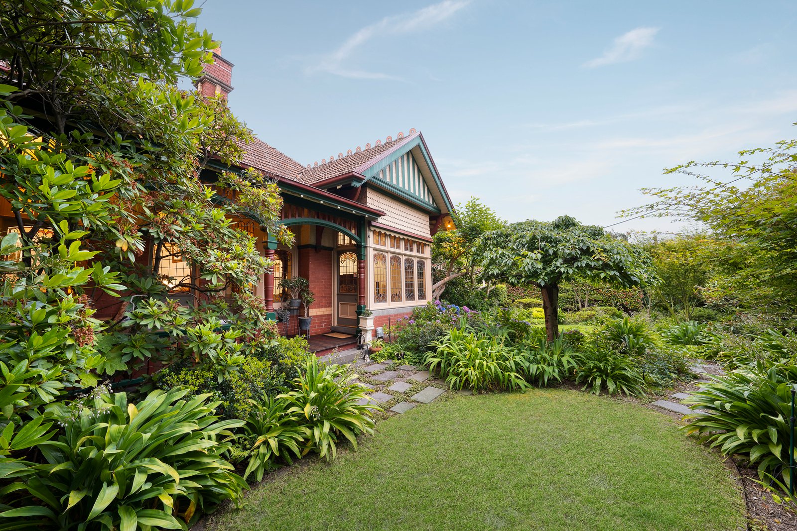 Real Estate and Property in 2 Craig Avenue, Camberwell, VIC