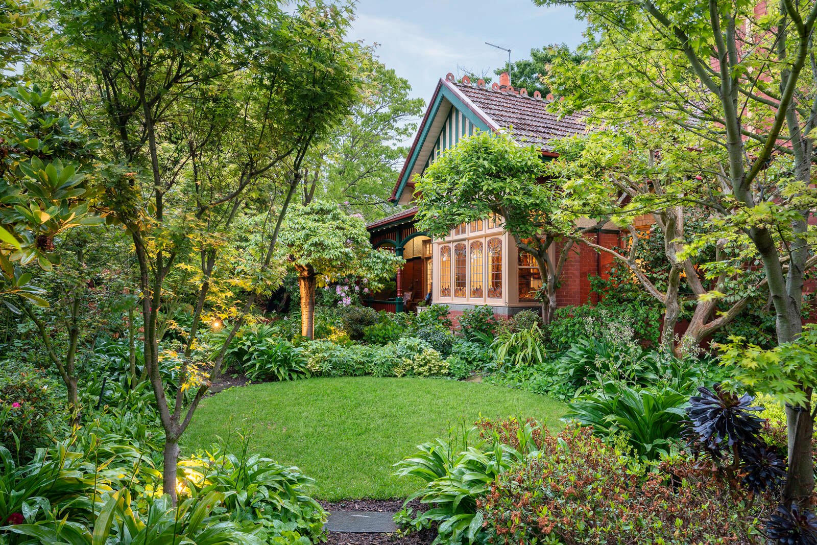 Real Estate and Property in 2 Craig Avenue, Camberwell, VIC