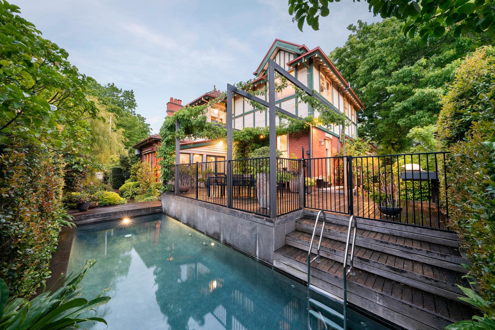 Real Estate and Property in 2 Craig Avenue, Camberwell, VIC