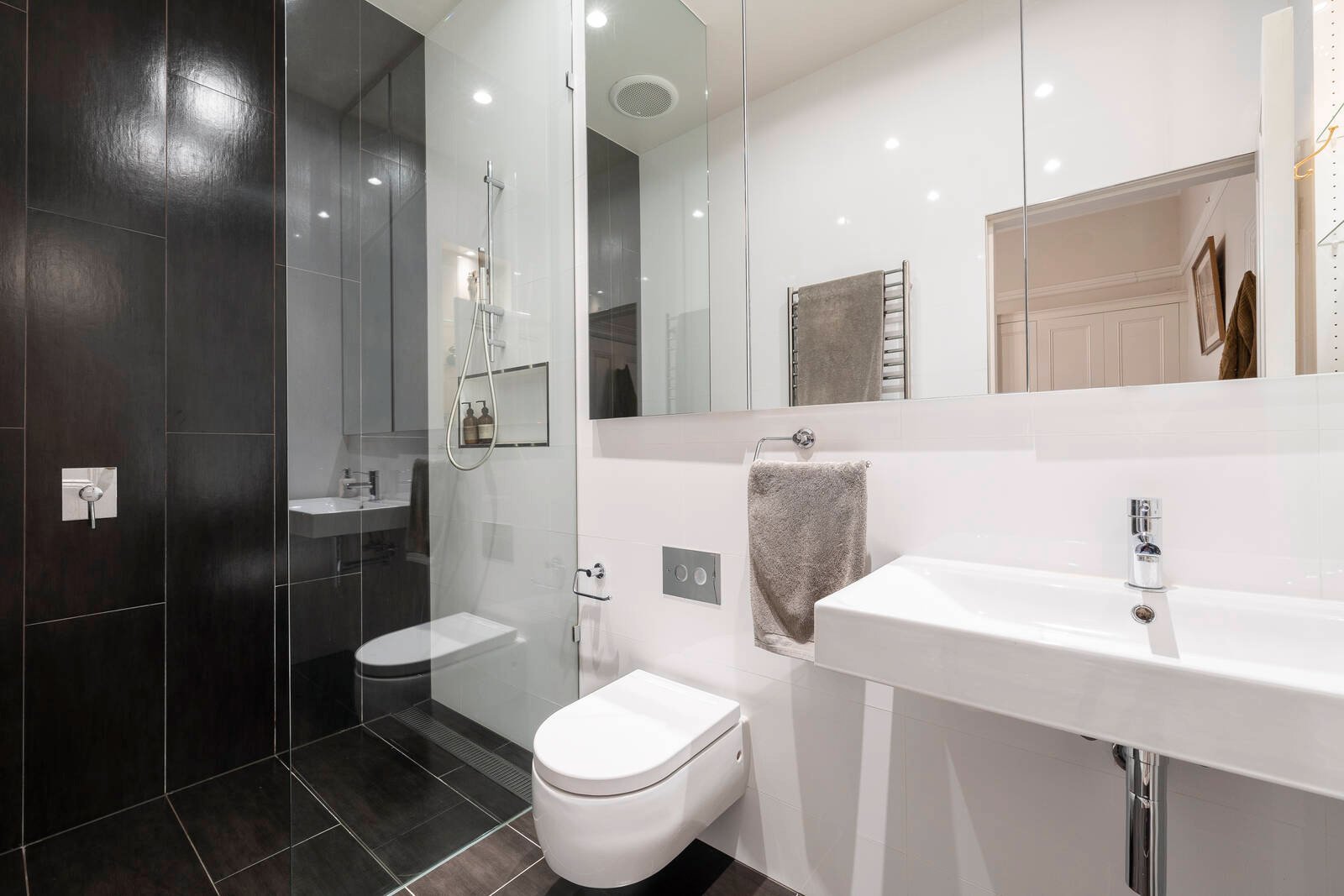 Real Estate and Property in 2 Craig Avenue, Camberwell, VIC