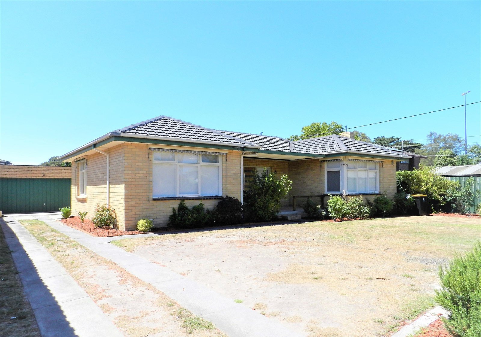 2 Craigmore Avenue, Mentone VIC 3194 Buxton 2024