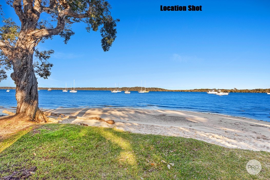 2 Crawley Avenue LEMON TREE PASSAGE 16