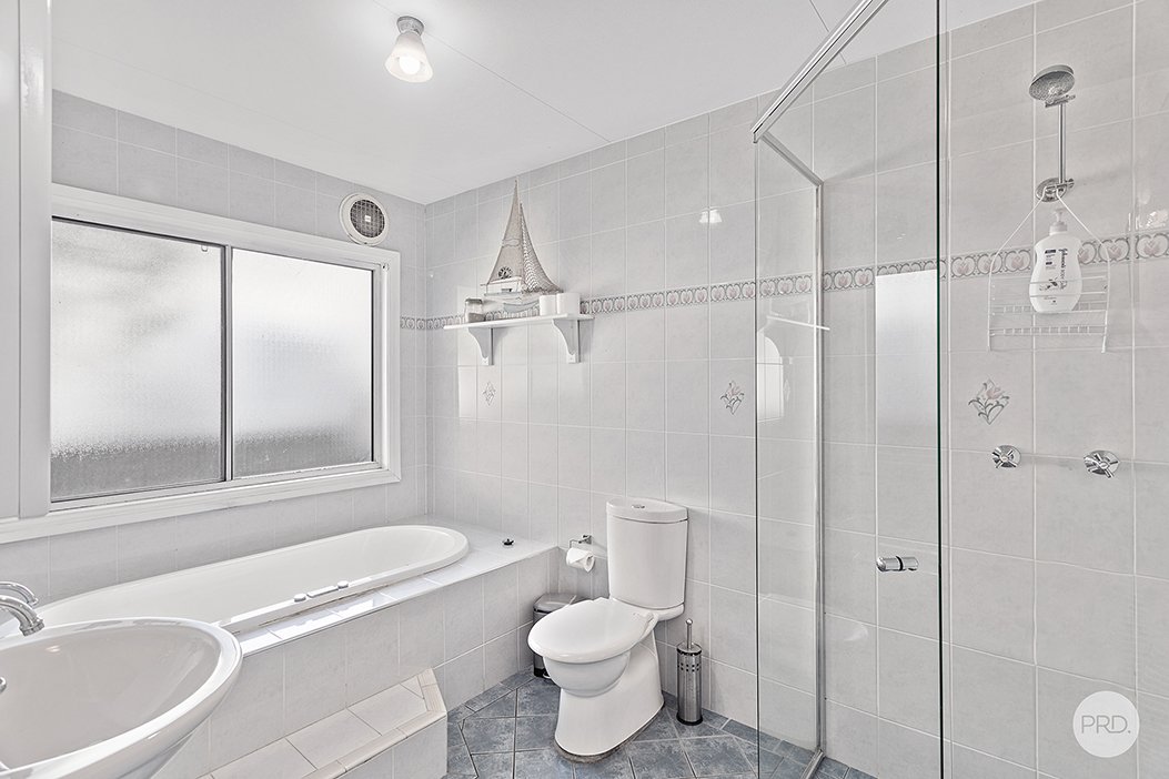 2 Crawley Avenue LEMON TREE PASSAGE 19