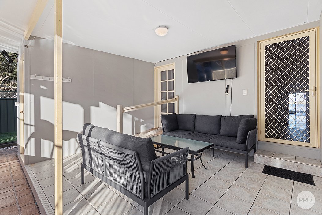 2 Crawley Avenue LEMON TREE PASSAGE 28