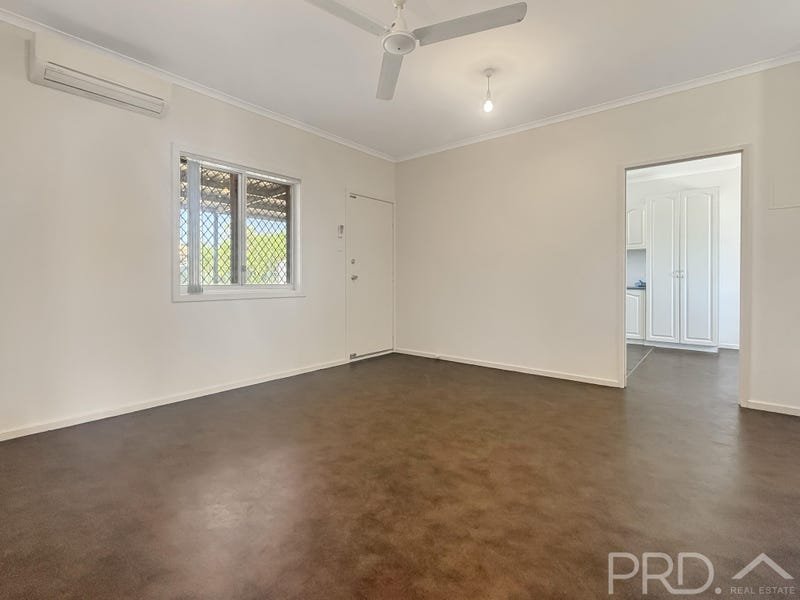 2 Criddle Way NICKOL 5