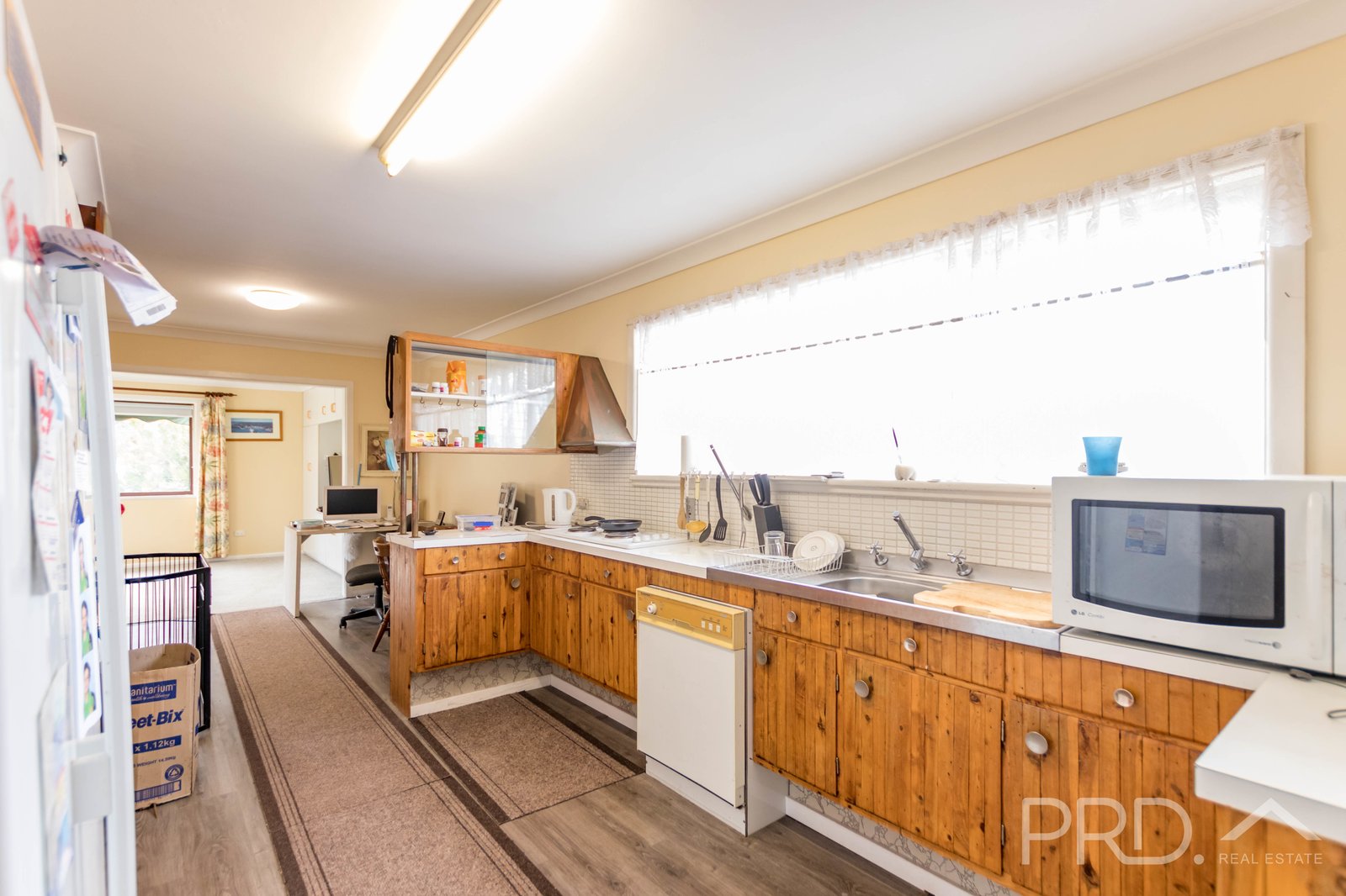 2 Crofton Avenue BATLOW 5