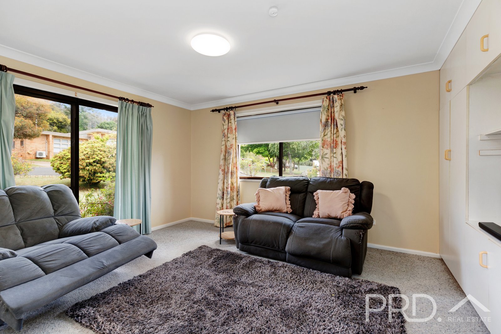 2 Crofton Avenue BATLOW 6