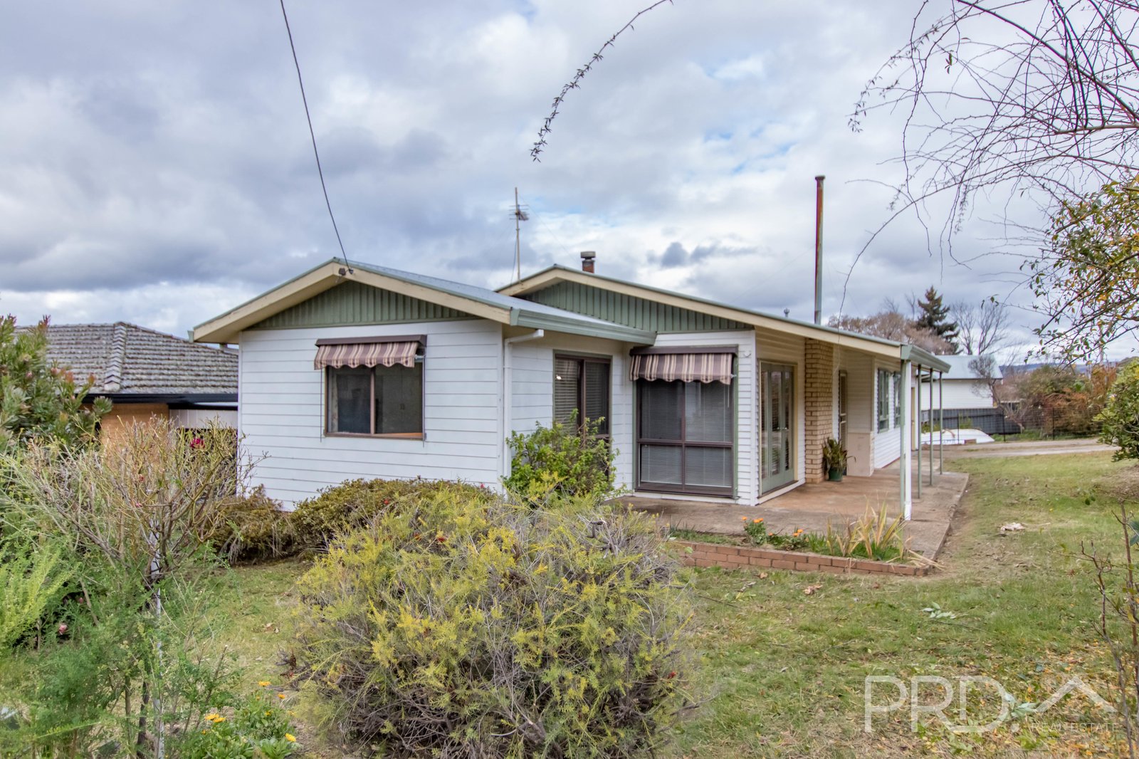 2 Crofton Avenue BATLOW 12