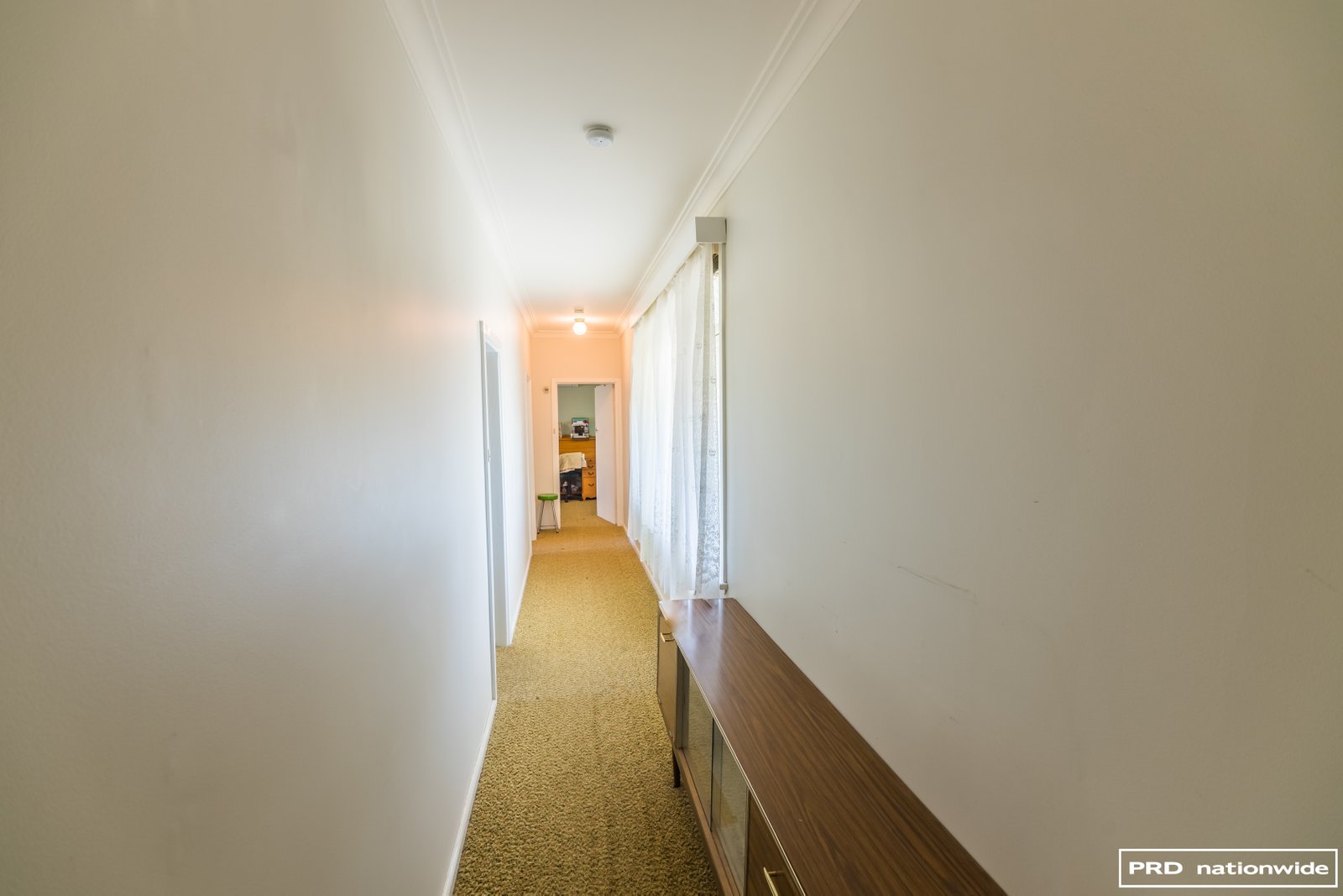 2 Croydon Avenue TAMWORTH 7