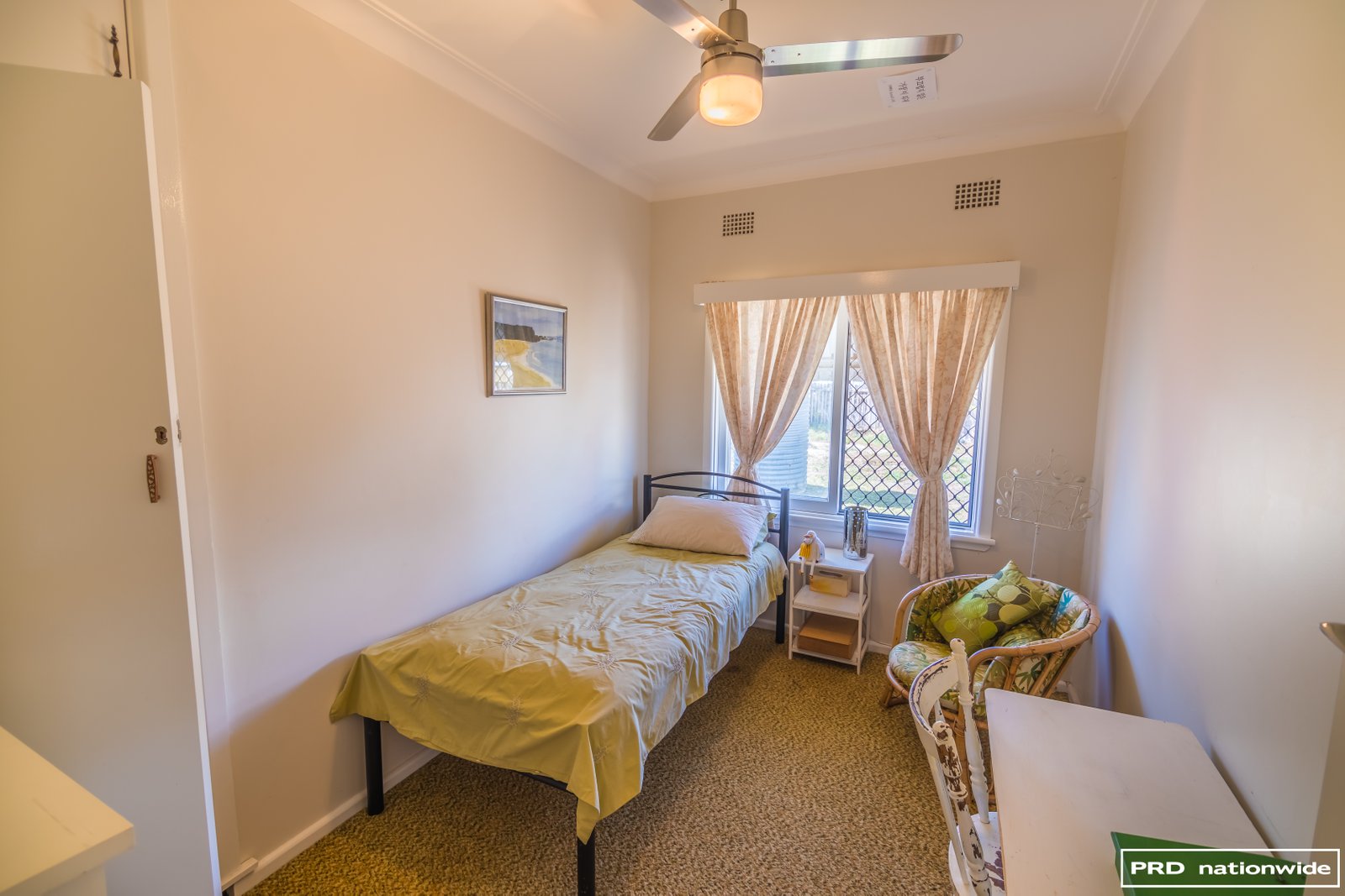 2 Croydon Avenue TAMWORTH 10