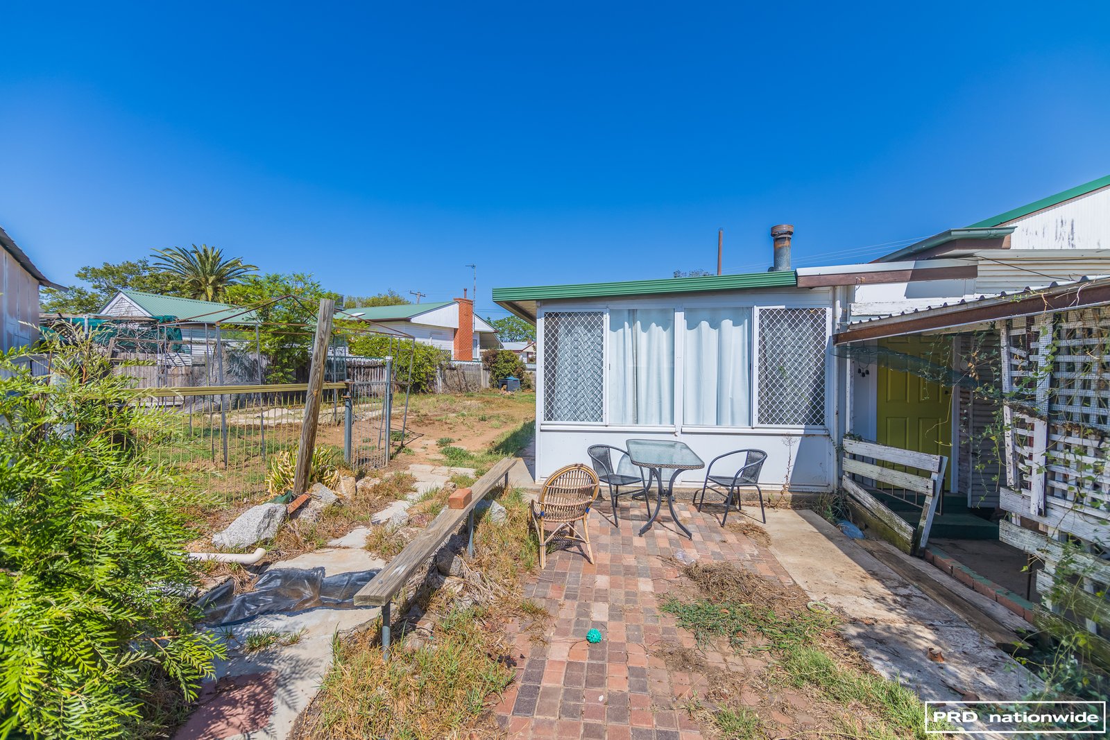 2 Croydon Avenue TAMWORTH 14
