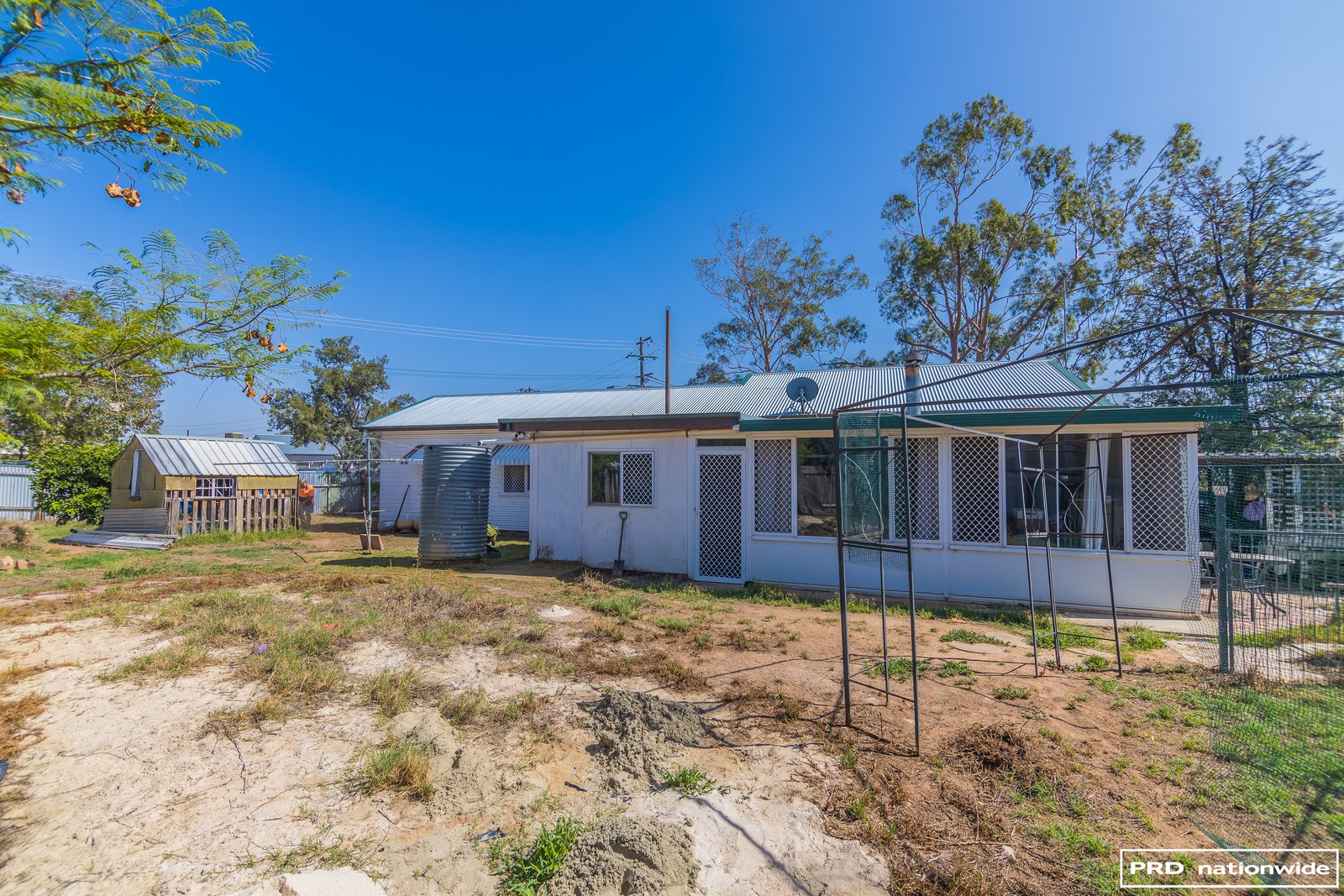 2 Croydon Avenue TAMWORTH 15