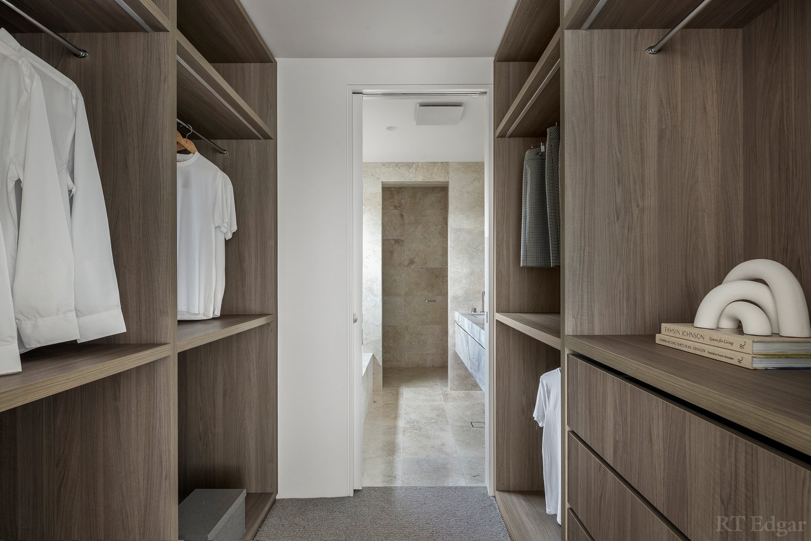 Real Estate and Property in 2 Cummins Grove, Malvern, VIC