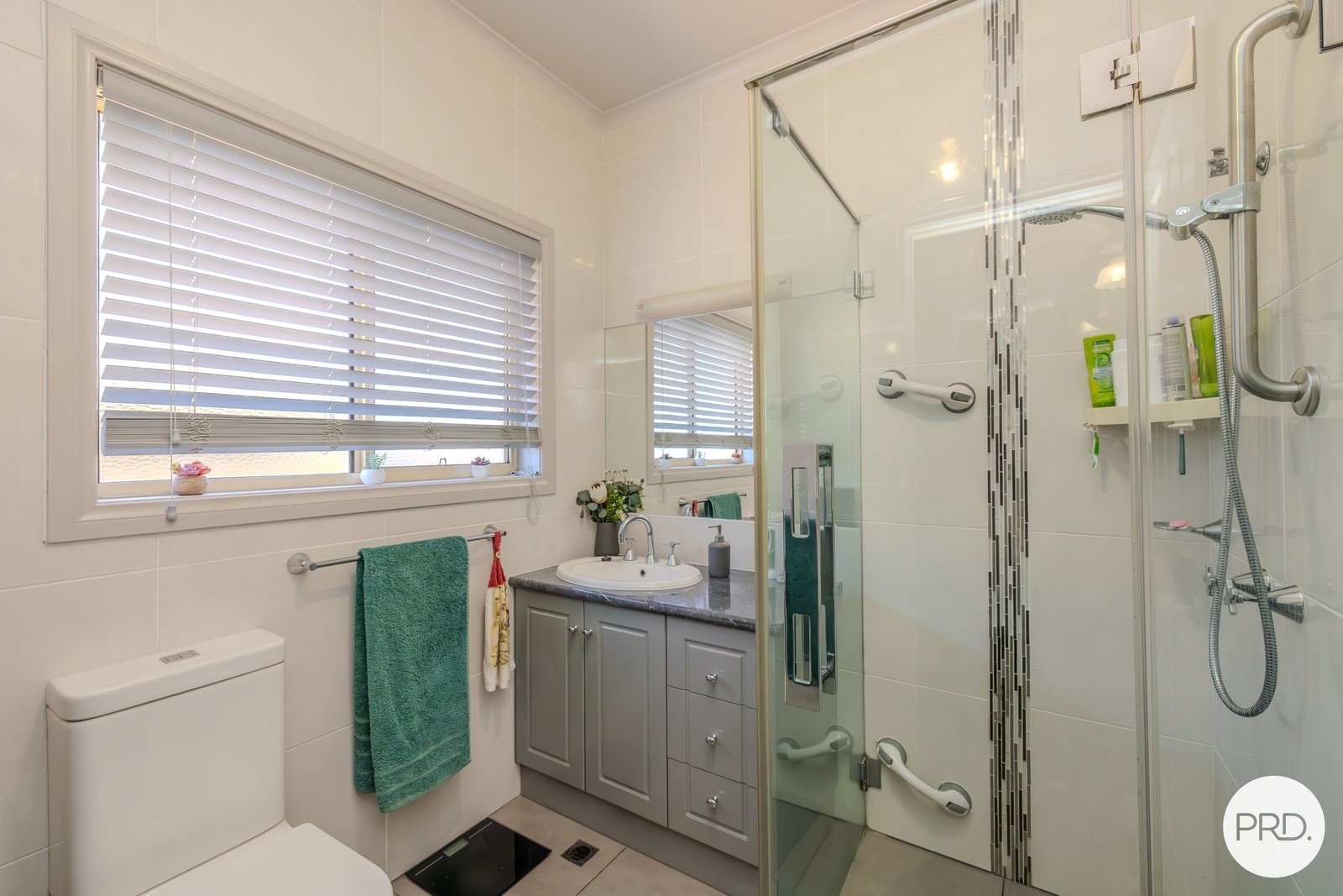 2 Cupper Grove MERBEIN 7