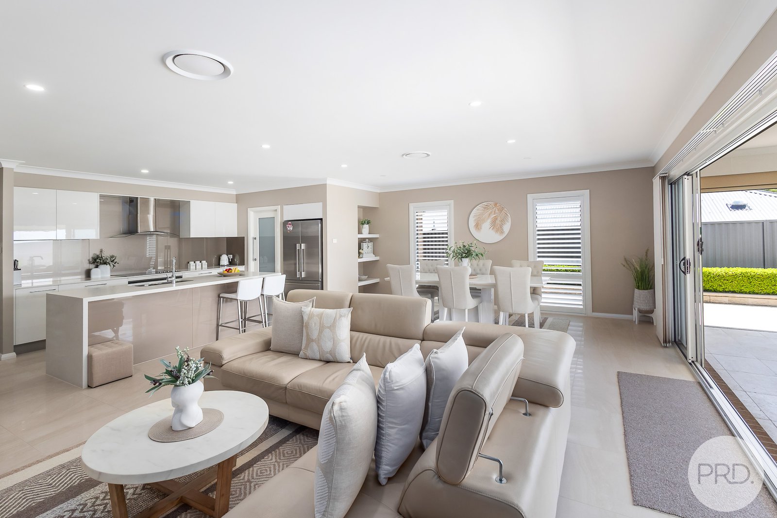 2 Curlew Cove SALAMANDER BAY 3