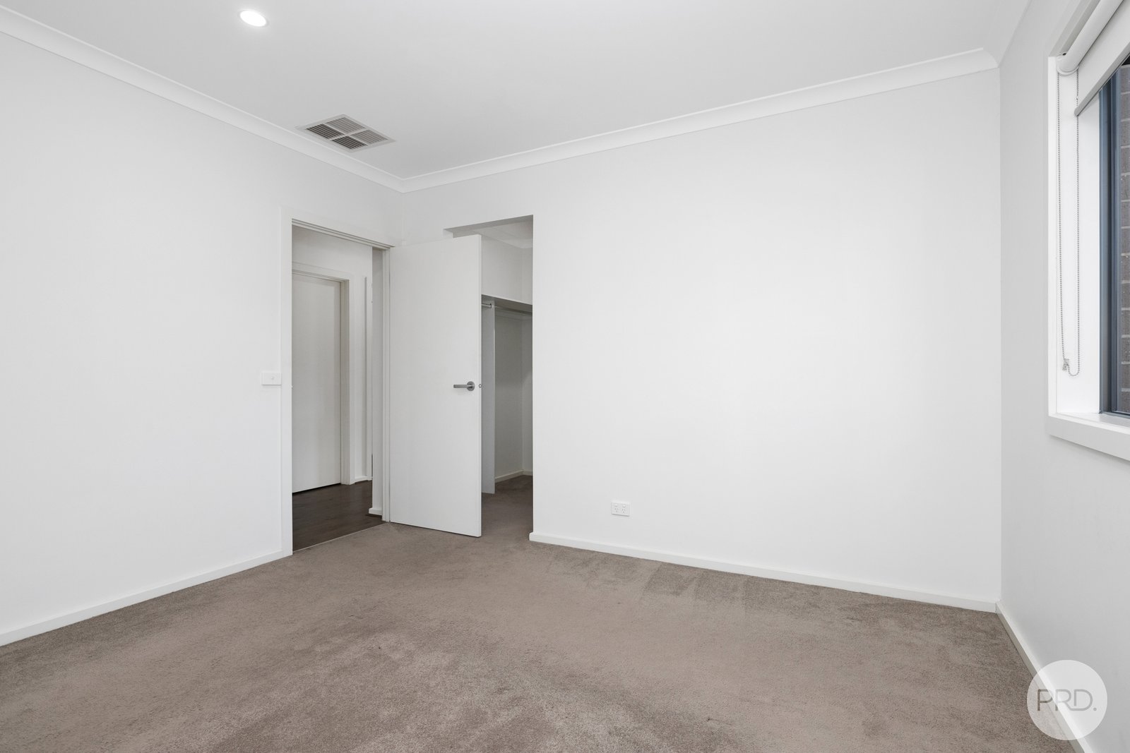 2 Daimler Drive SMYTHES CREEK 7