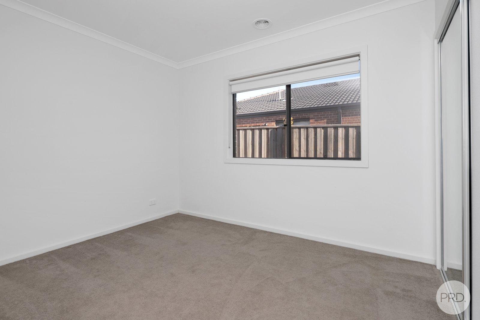 2 Daimler Drive SMYTHES CREEK 8