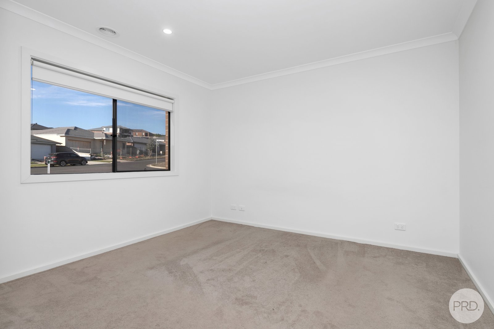 2 Daimler Drive SMYTHES CREEK 11
