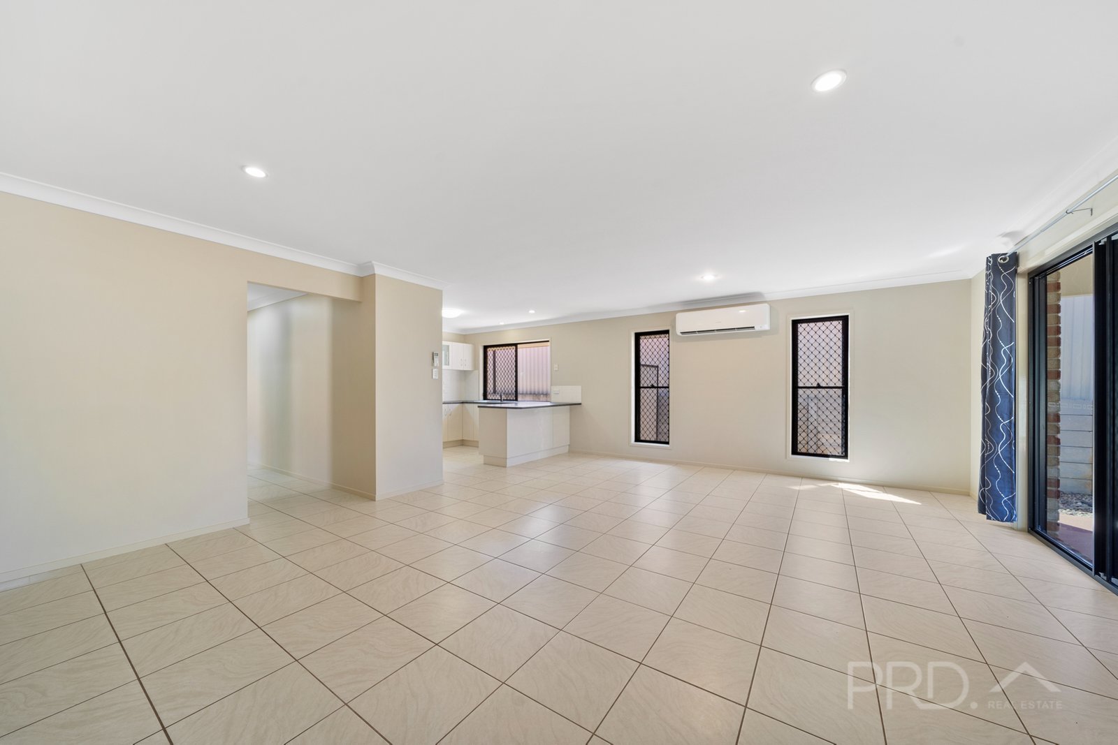 2 Daly Place REDLAND BAY 3