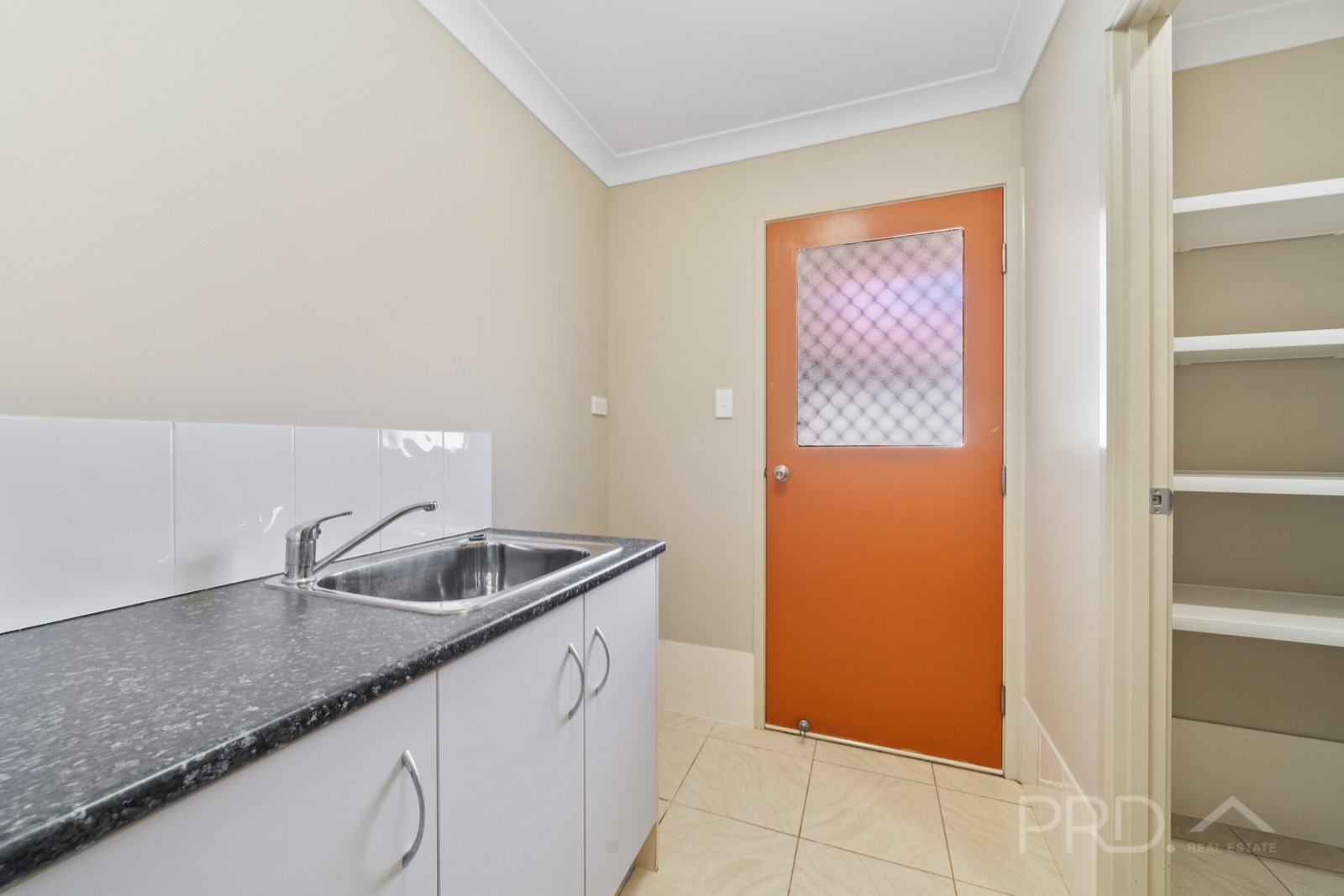 2 Daly Place REDLAND BAY 10