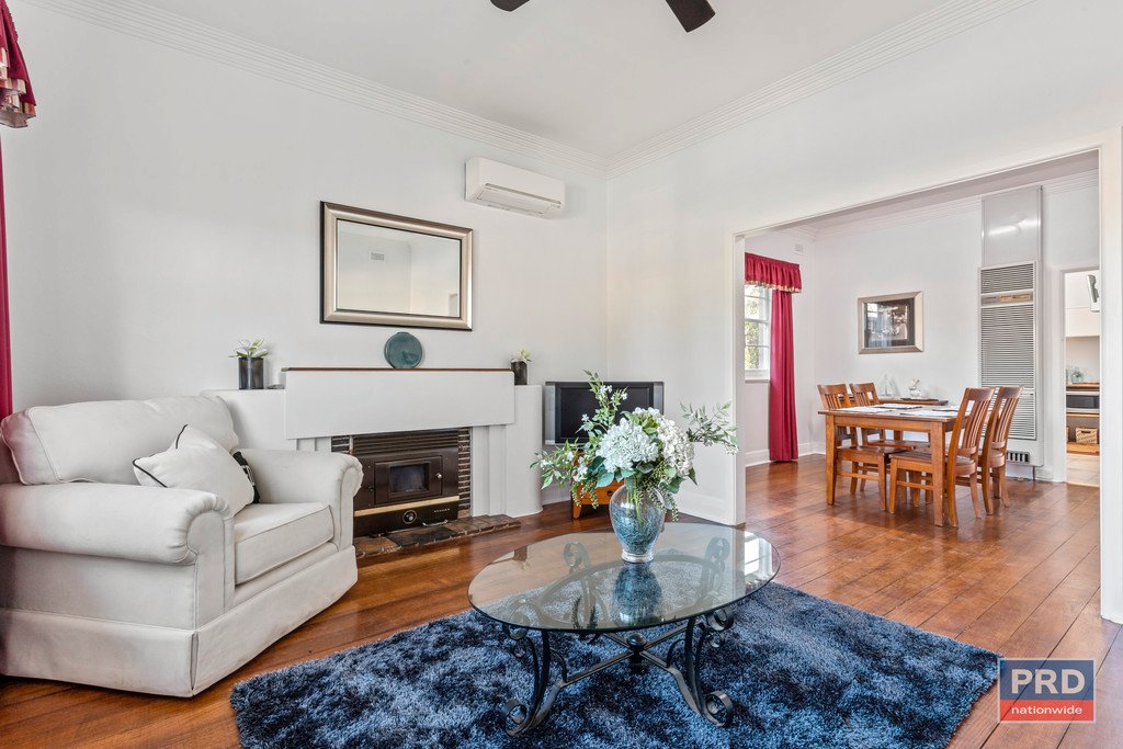 2 Daniel Street LONG GULLY 4