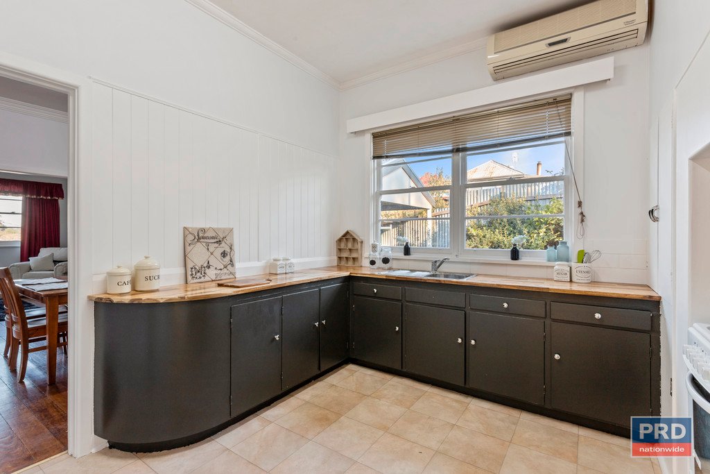 2 Daniel Street LONG GULLY 5