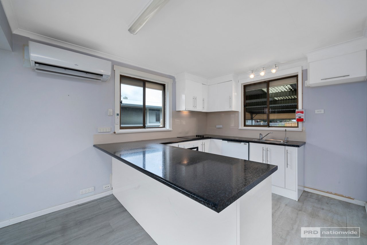 2 Danina Street CHIGWELL 4