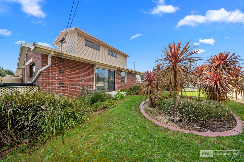 2 Danina Street CHIGWELL 9