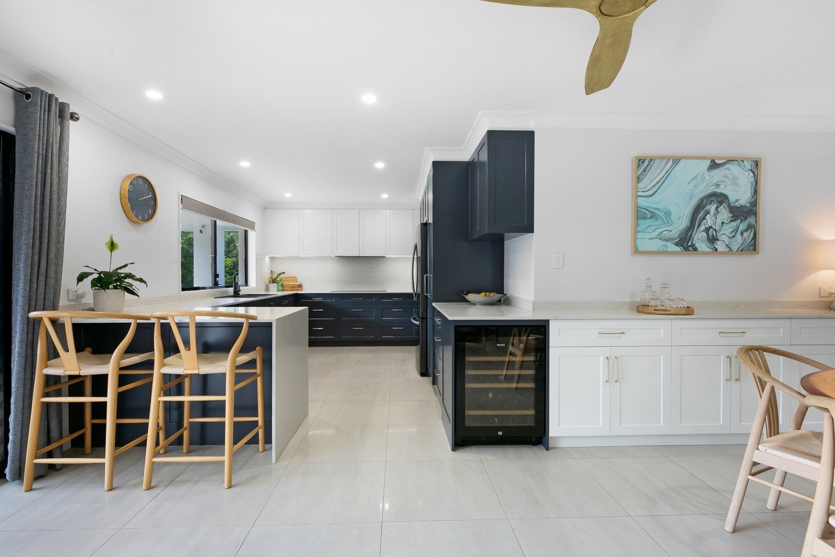 2 Dapples Court Burleigh Heads 2