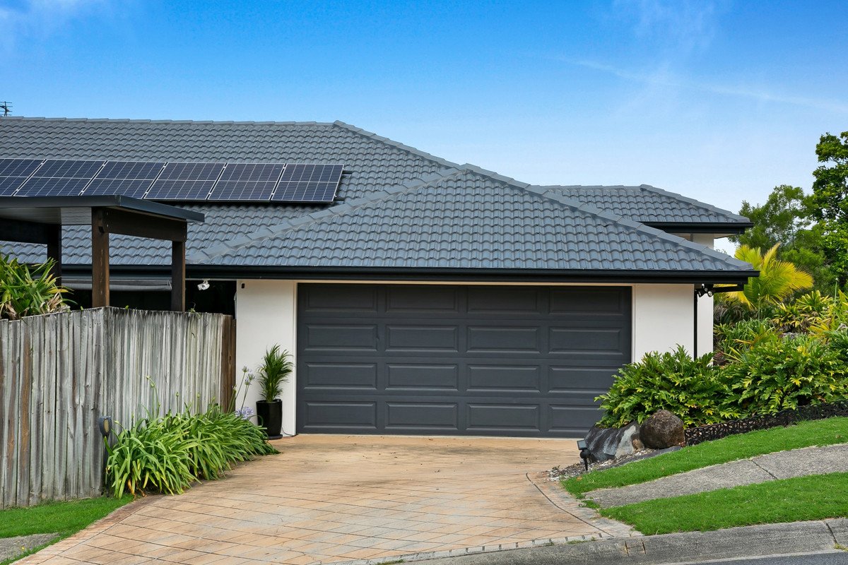 2 Dapples Court Burleigh Heads 29