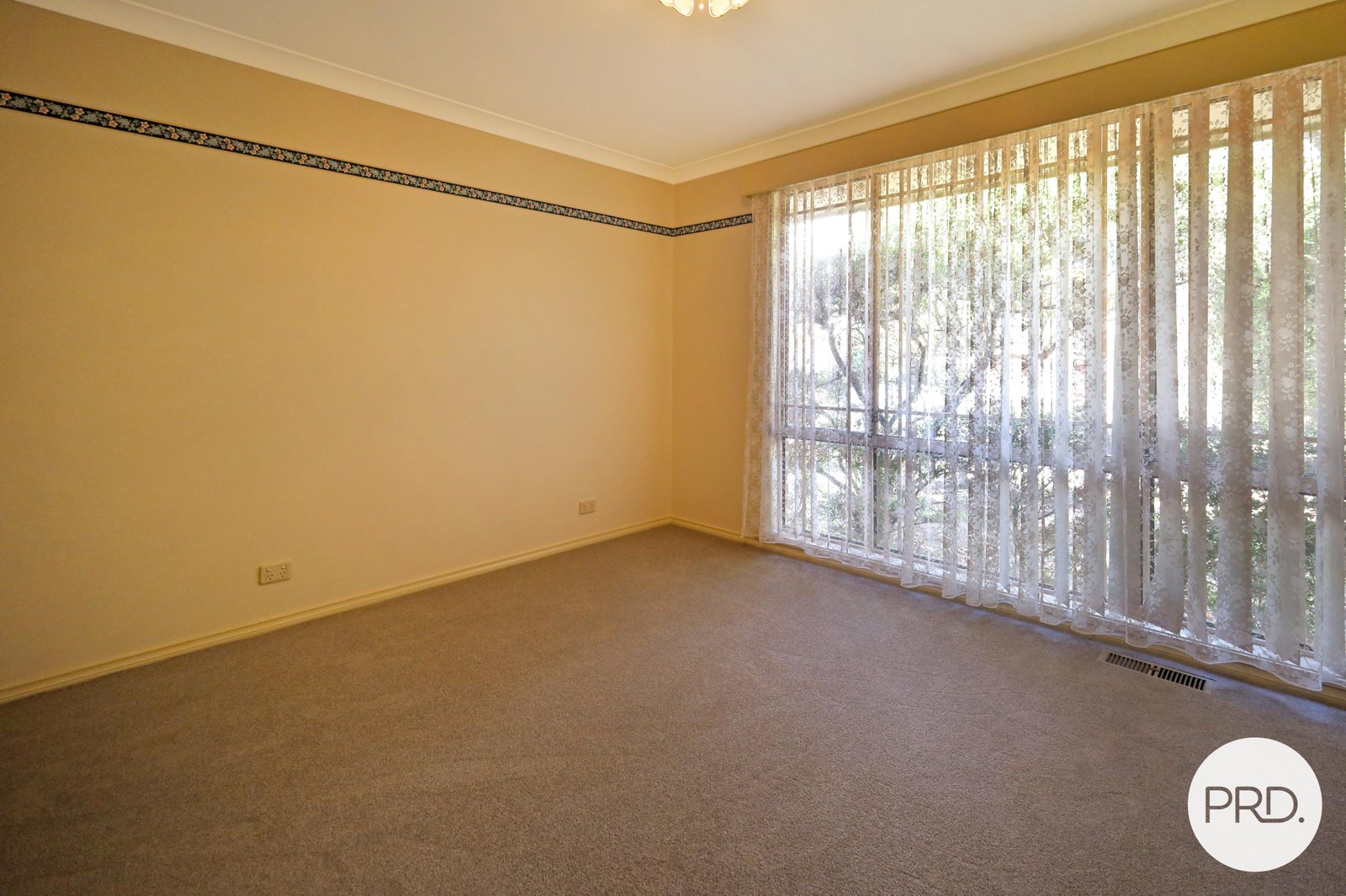 2 Darcy Place ORANGE 10
