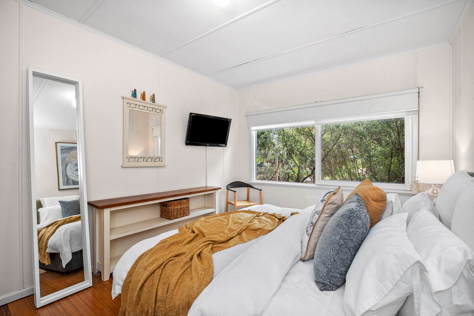 Real Estate and Property in 2 Darling Road, Sorrento, VIC