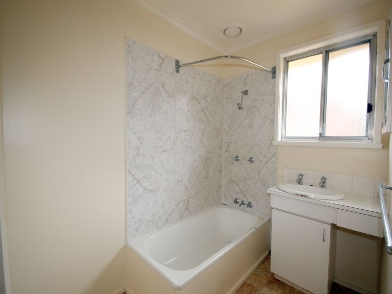 2 Deak Street GAGEBROOK 5