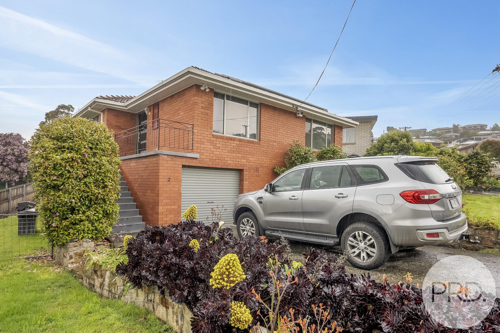 2 Delwood Drive LUTANA 2