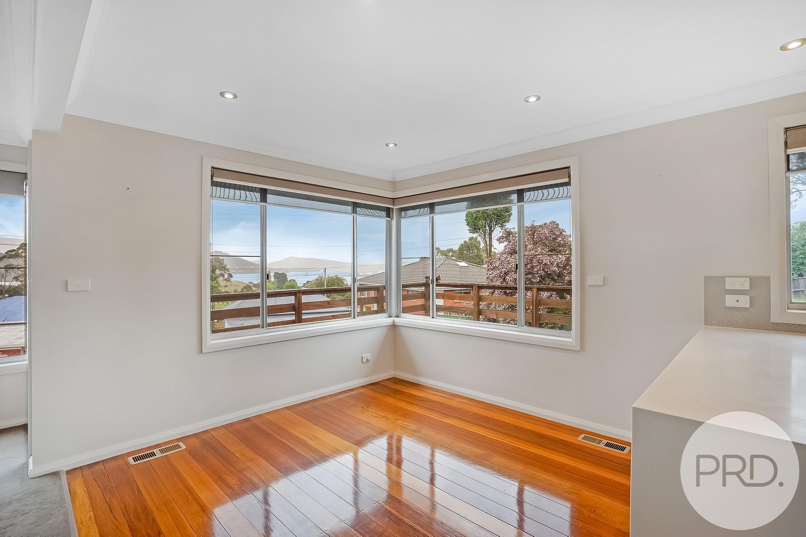 2 Delwood Drive LUTANA 4