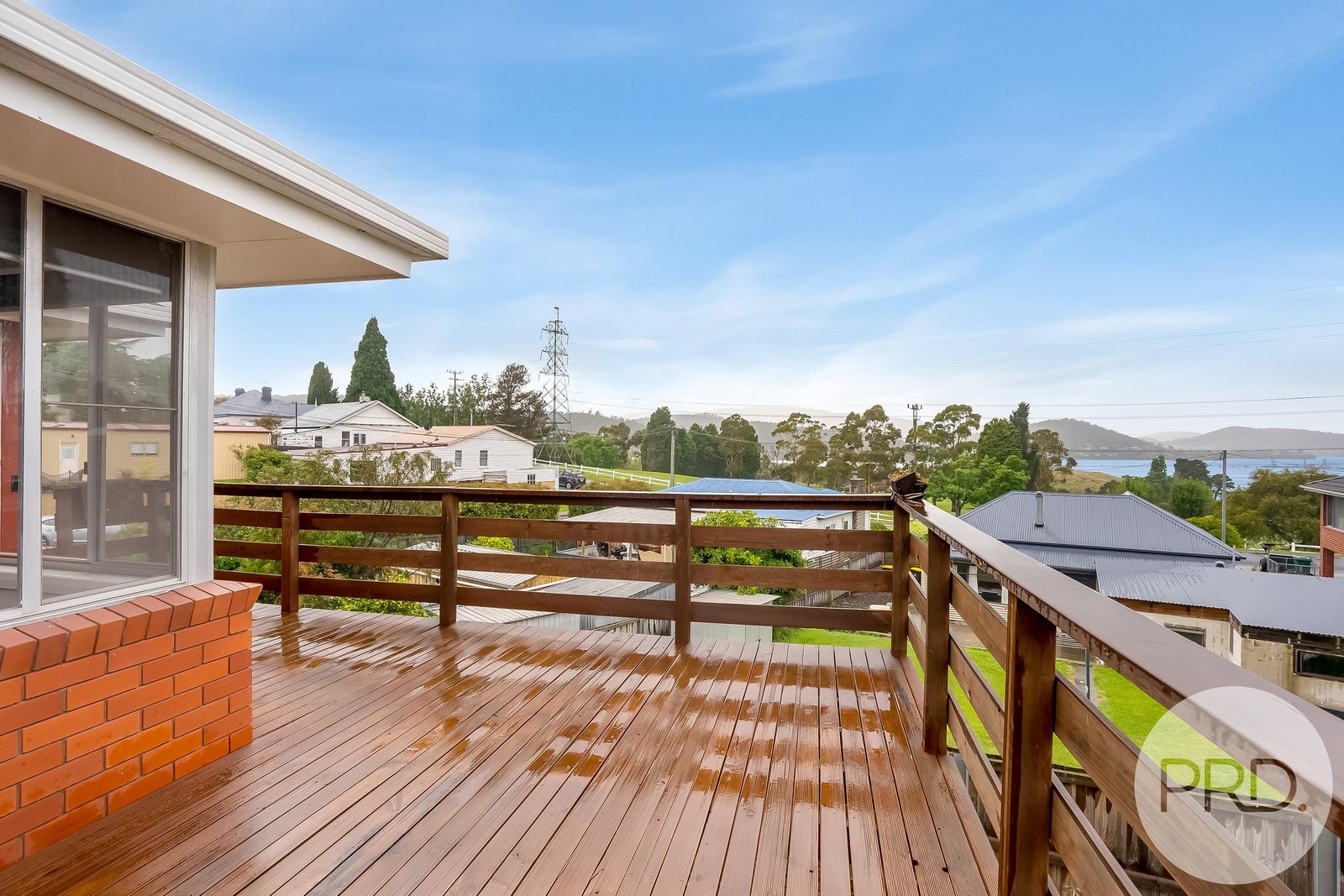 2 Delwood Drive LUTANA 9