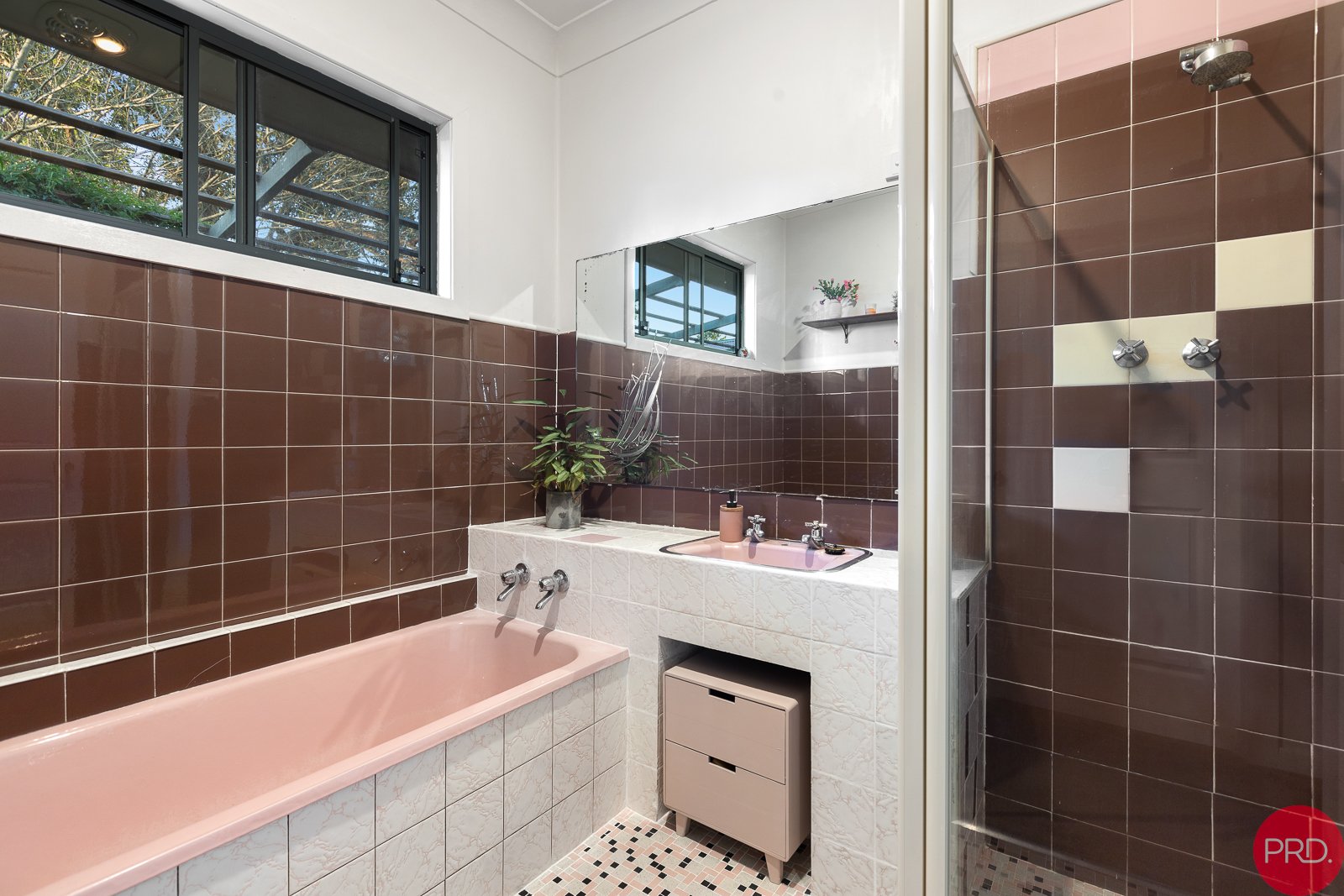 2 Devon Street GRETA 21