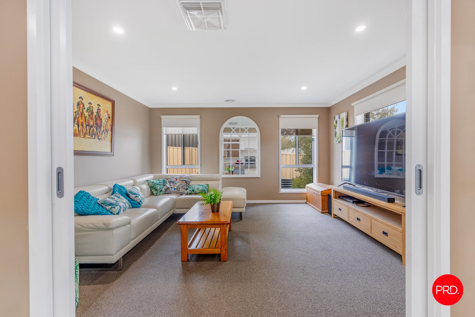 2 Dexter Street ASCOT 2