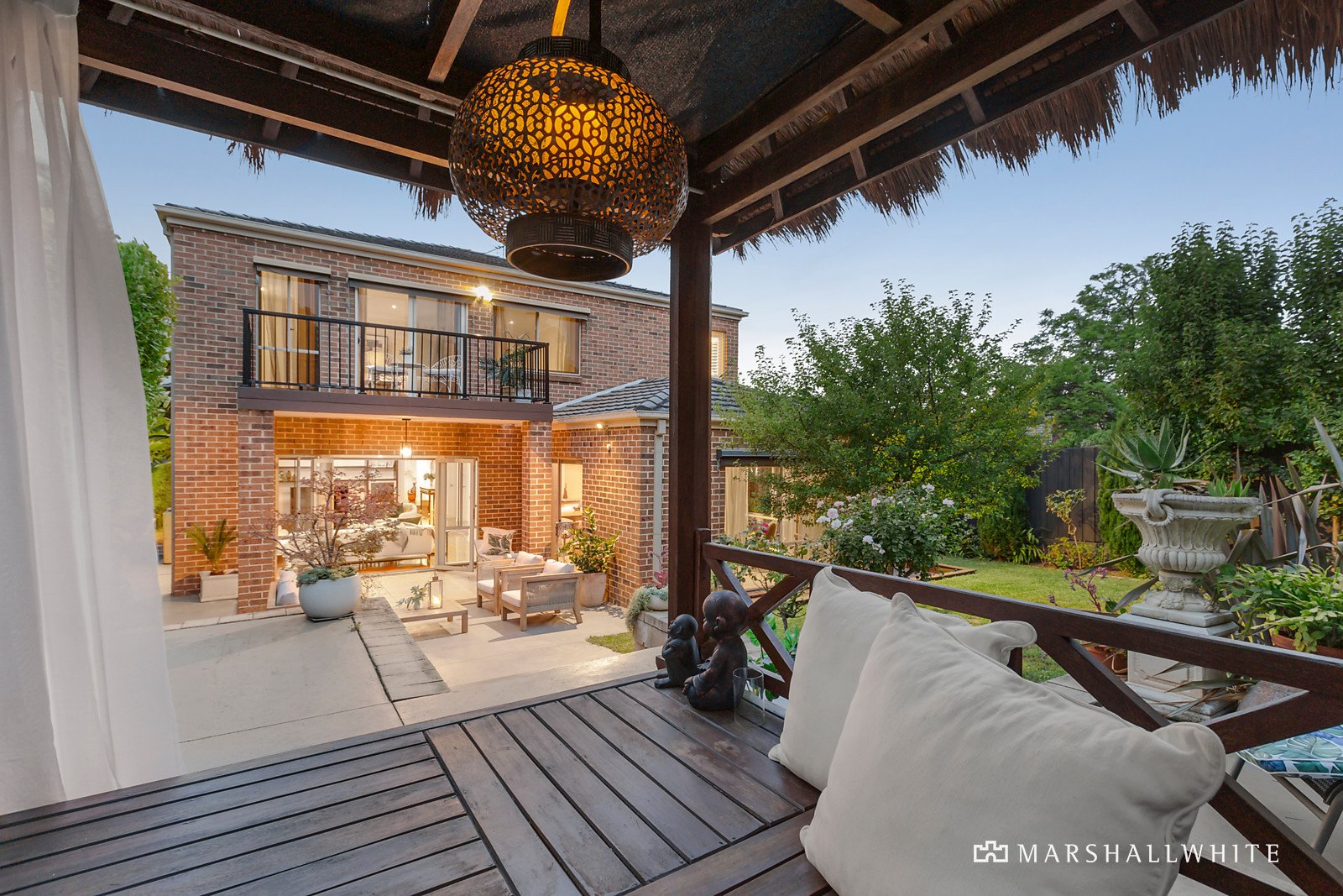 2 Dickens Street, Glen Iris, VIC