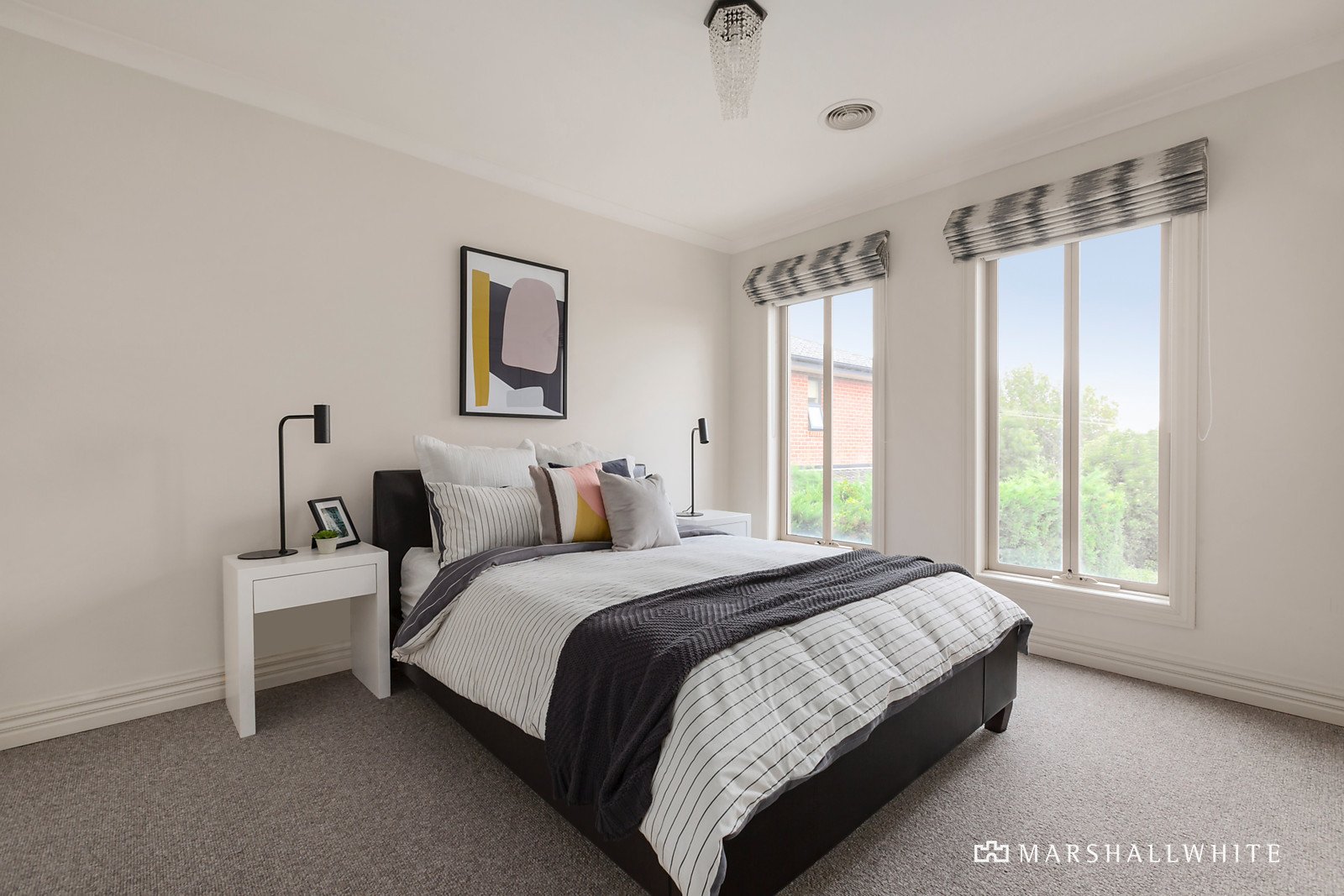 2 Dickens Street, Glen Iris, VIC