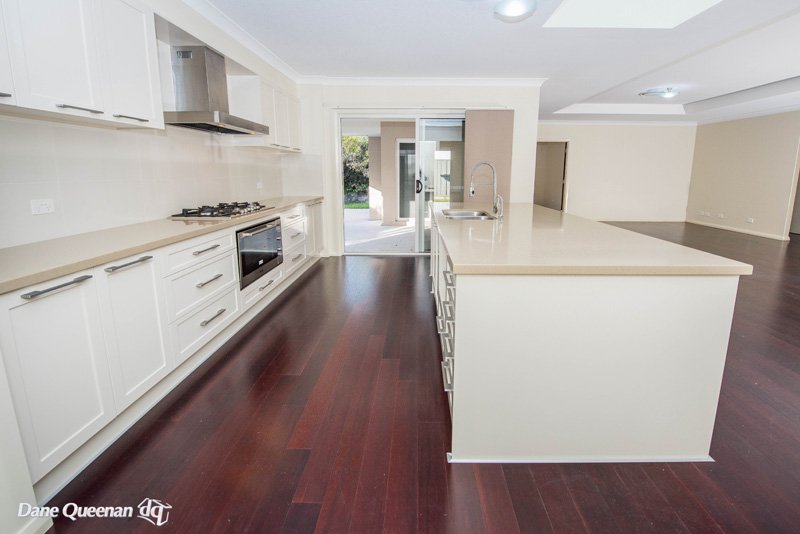 2 Dockside Avenue CORLETTE 17