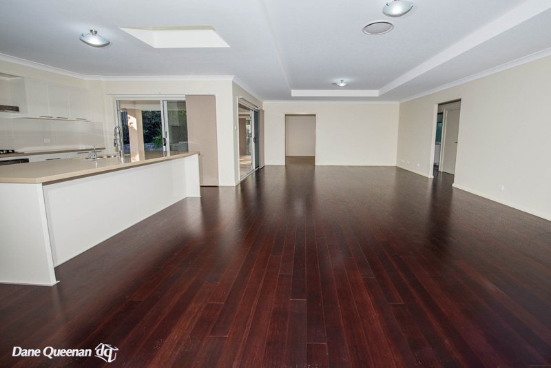 2 Dockside Avenue CORLETTE 18