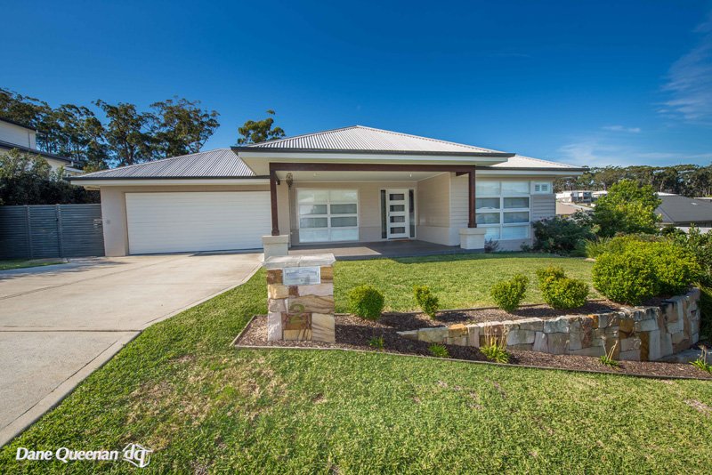 2 Dockside Avenue CORLETTE 2
