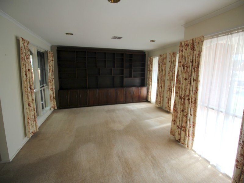Gallery: 2 Donhaven Court