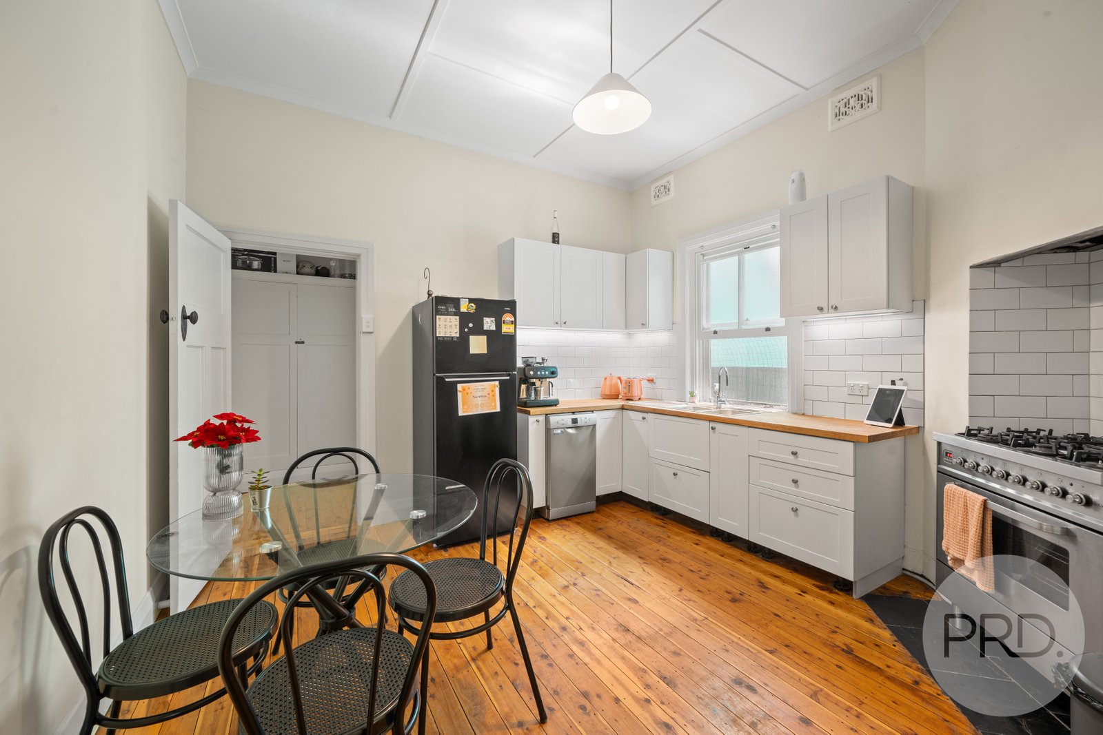 2 Donnelly Avenue WAGGA WAGGA 9